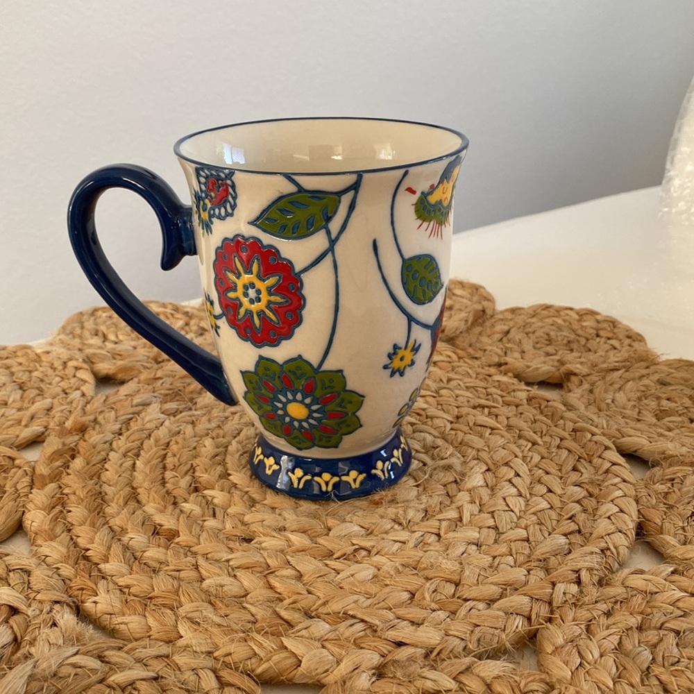 Tabletops Gallery Handcrafted Mug LANA Floral Design Embossed Coffee Tea Cup